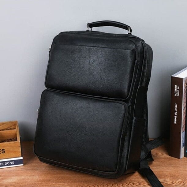 Mochila de Couro com Carregador Integrado G2 MOCHILA 01 Sr Alpha